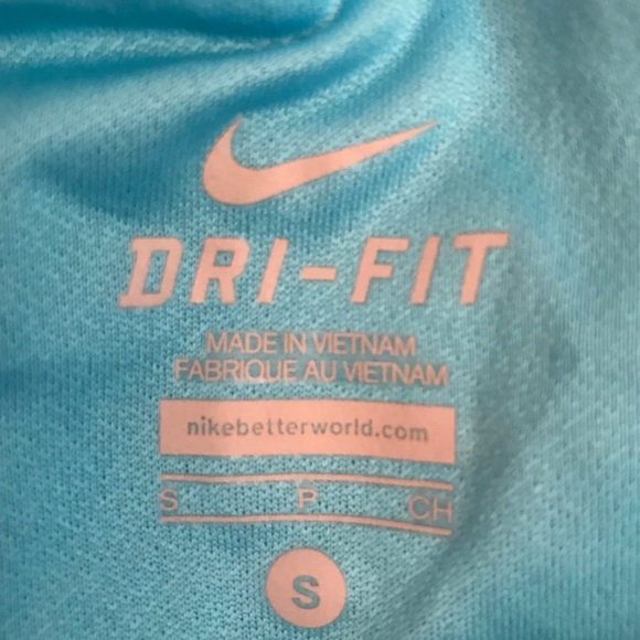 Nike shorts-small - Picture 3 of 4